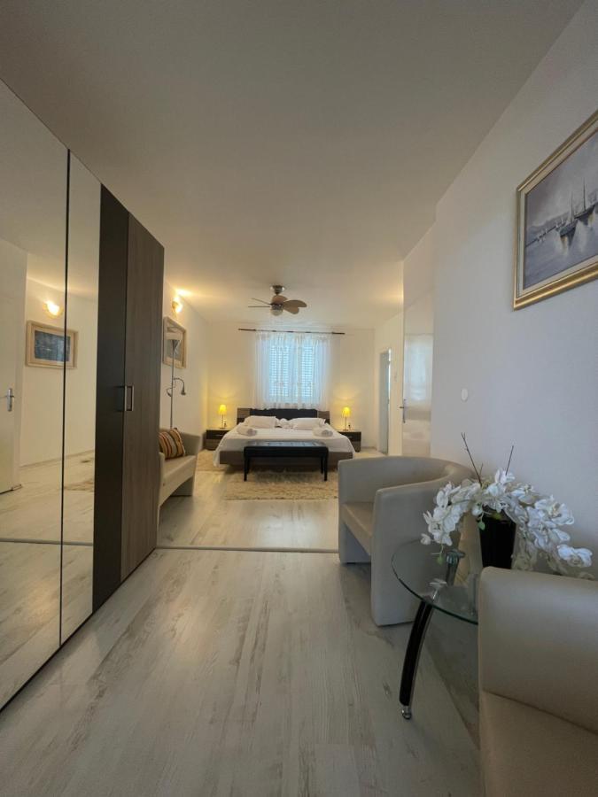 Villa Lory Makarska Luaran gambar